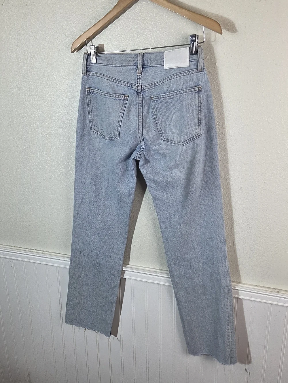 Denim Forum The 90s Joni Lo-Rise Loose Jeans Womens 24 Light Wash Button Fly Raw - Picture 4 of 13